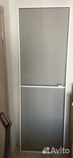 Москитная сетка на балконную дверь