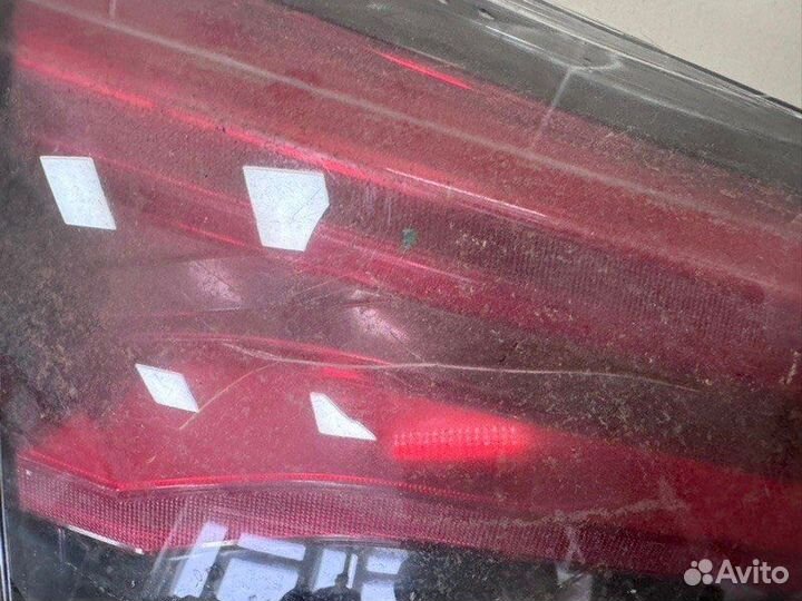 Фонарь задний левый Toyota Rav4 XA40 2015-2019