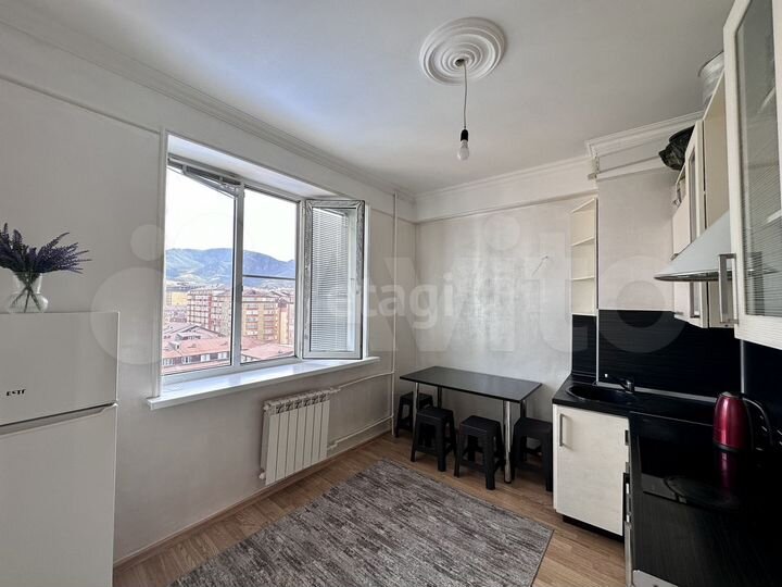 1-к. квартира, 42 м², 12/13 эт.