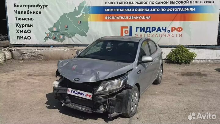 Уплотнитель стекла двери переднего правого Kia Rio