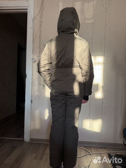 Костюм горнолыжный