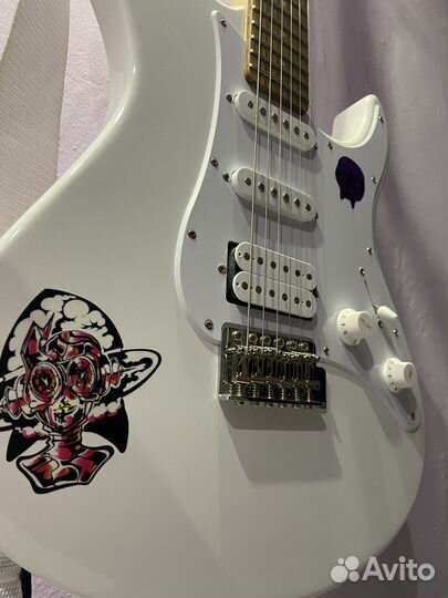 Электронная гитара