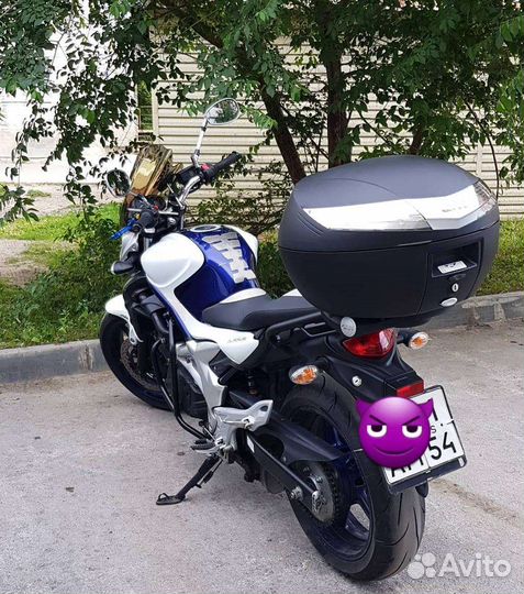 Suzuki Gladius SFV 400