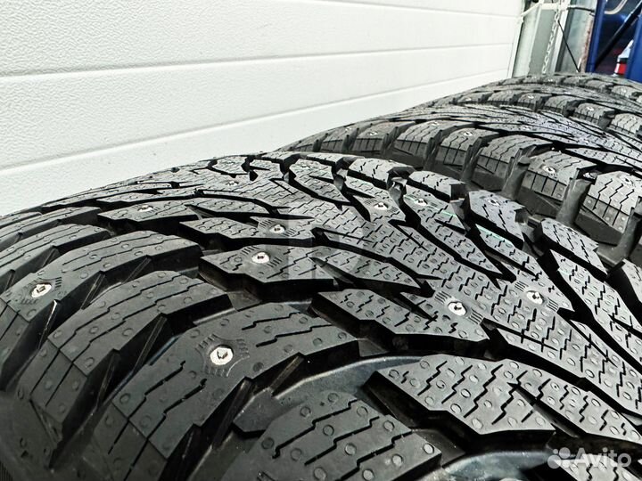 Nokian Tyres Hakkapeliitta 9 SUV 225/55 R19 103T