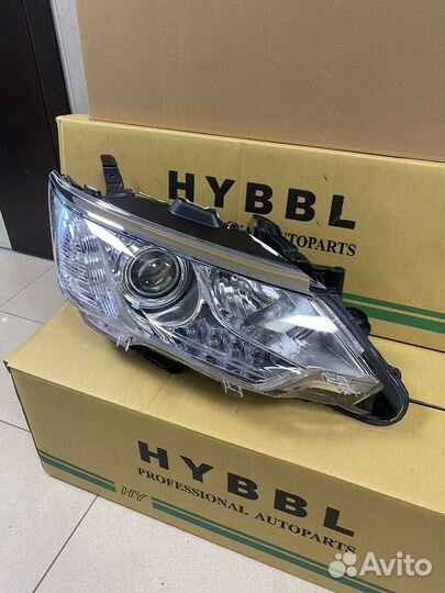 Фара правая Toyota Camry 55
