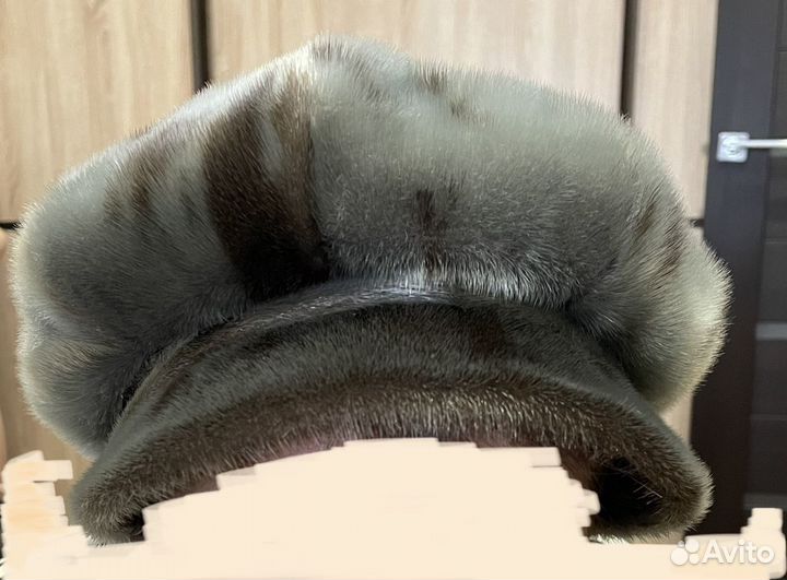 Женские меховые шапки из нерпы