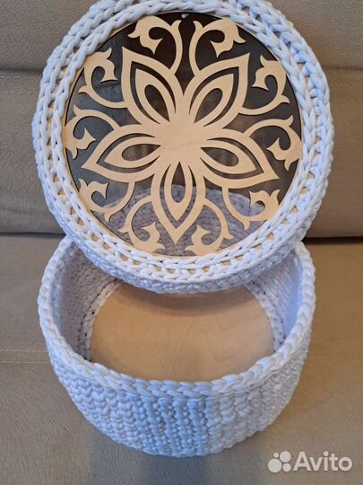 Корзина плетеная