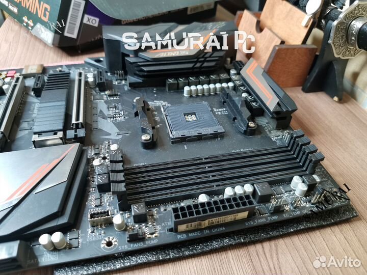 Мат. Плата AM4 Gigabyte X470 Aorus Ultra Gaming