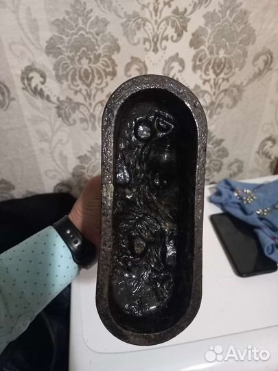 Расседланная лошадь