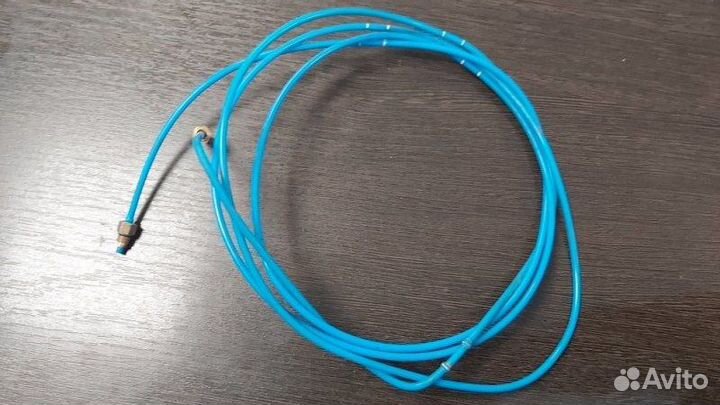 Трубка воздушная правая Bmw X6M E71 S63B44A 2009