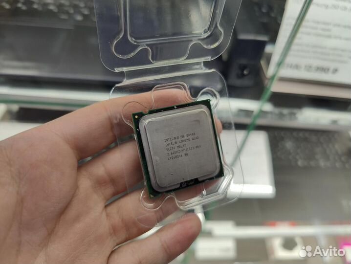 Intel Core 2 Quad Q8400 (LGA775, 4 ядра, OEM)