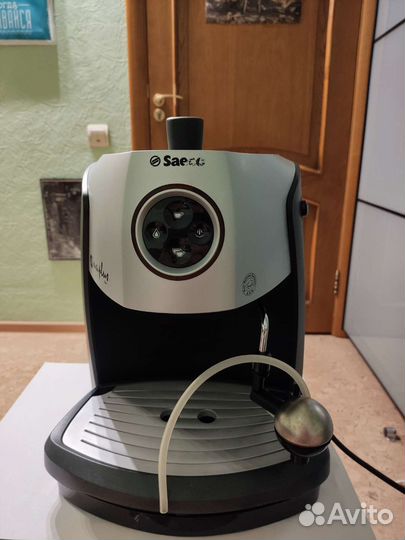 Кофемашина Saeco Nina Plus