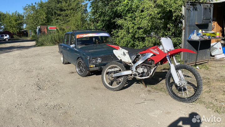 Продам honda CR250R