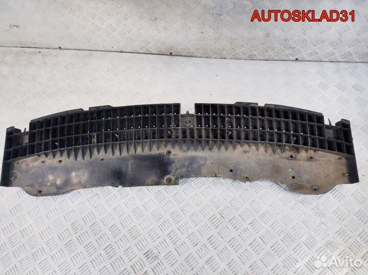 Пыльник двигателя Toyota Aygo 526180H010