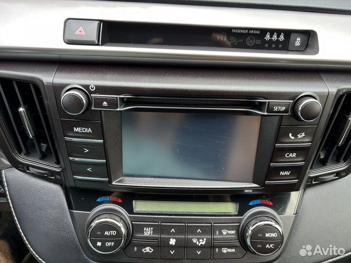 Магнитола RAV4 оригинал штатная