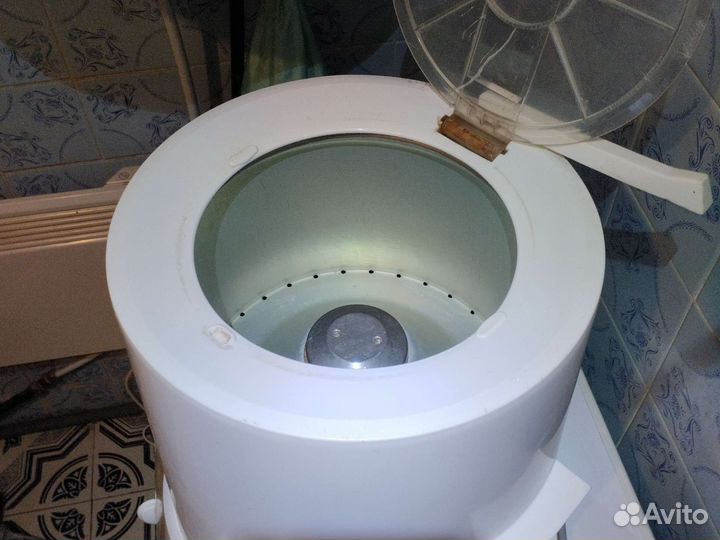 Центрифуга для отжима белья