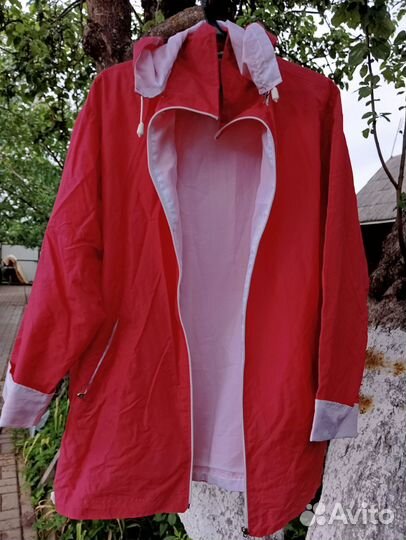 Куртка-ветровка
