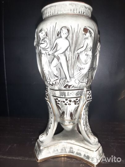 Фарфоровые вазы Португалия