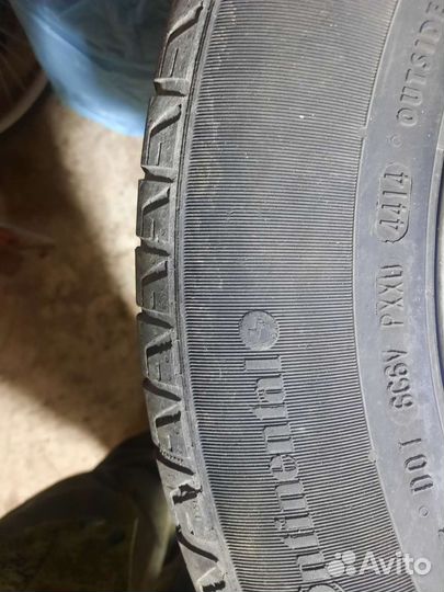 Continental ContiCrossContact LX 215/65 R16 98H