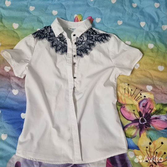 Школьная блузка р-р 134