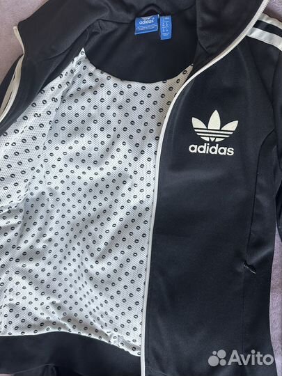 Спортивный костюм женский adidas