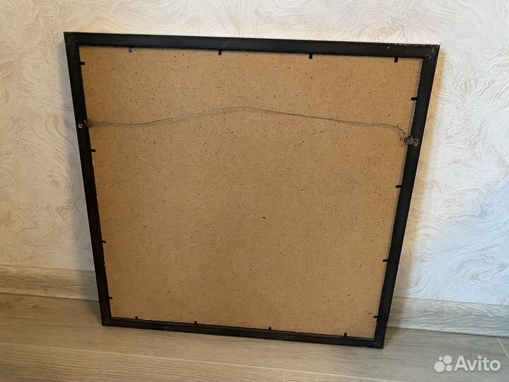 Картина из стразов в багетной раме — Лилии