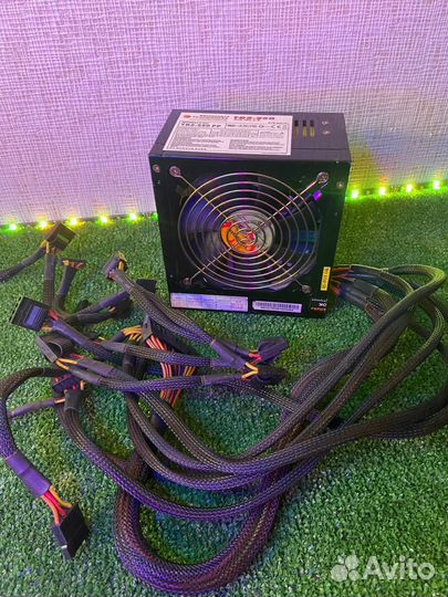 Блок питания Termaltake TR2-550