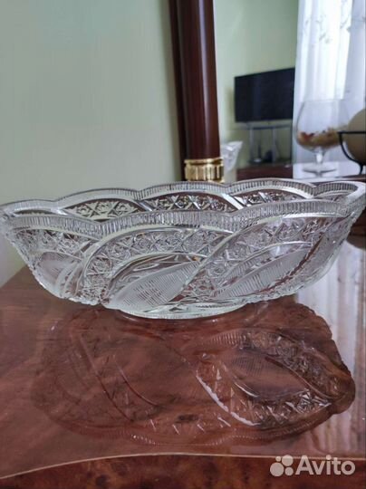 Ваза хрустальная