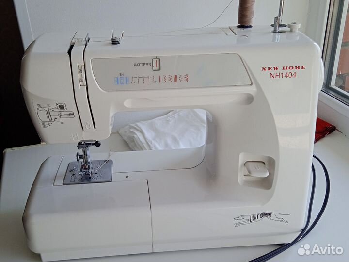 Швейная машина New Home