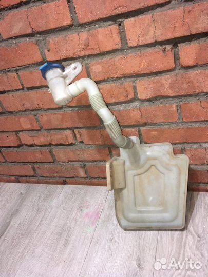 Бачок омывателя Skoda Octavia A5