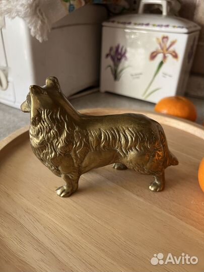 Колли, массивная статуэтка из латуни
