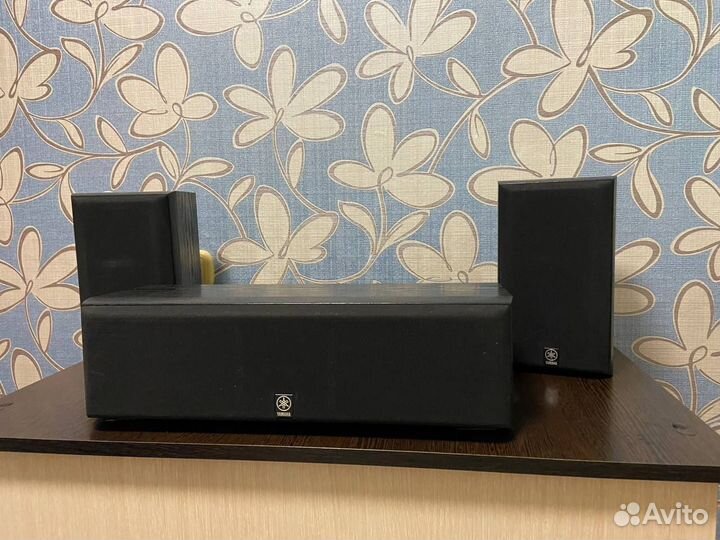 Акустика полочная Yamaha NS-P60