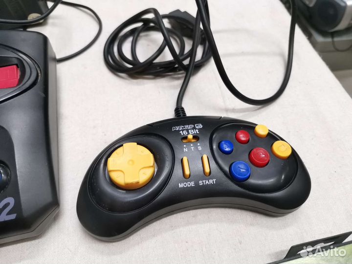 Приставка Sega Magistr Drive 2 и картриджи (Ч)