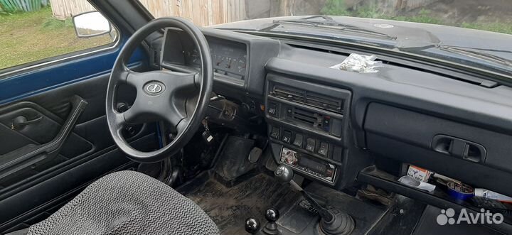 LADA 4x4 (Нива) 1.7 МТ, 2002, 89 000 км