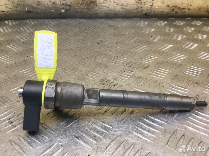 Форсунка Mercedes C-klasse 0445110238; 0445110237;