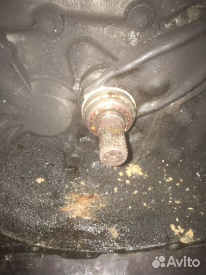 МКПП (механическая коробка переключения передач) R