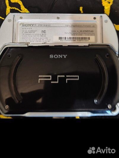 Приставка Sony PSP GO