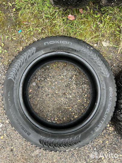 Nokian Tyres Hakkapeliitta 8 225/55 R17