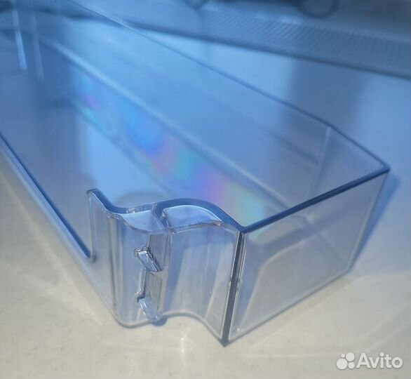 Полка-балкон на дверь. Холодильник Атлант