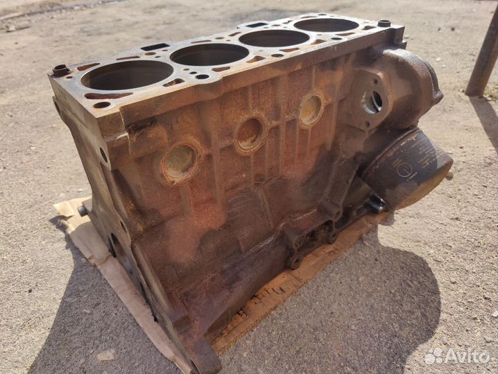 Блок двигателя Ваз 21124