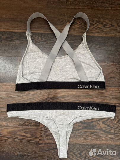Комплект нижнего белья calvin klein guess