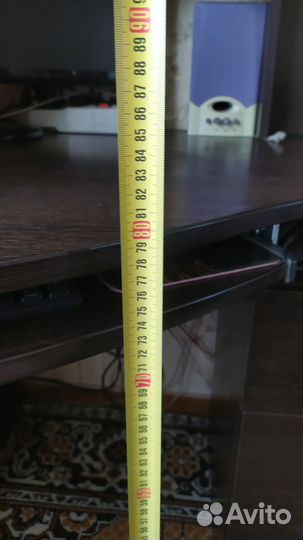 Компьютерный стол угловой с полками