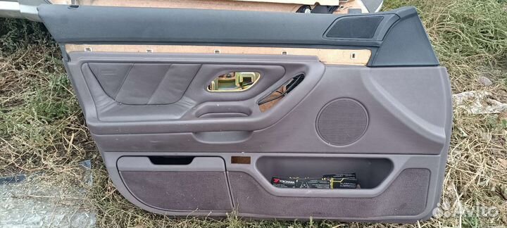 Обшивка двери комплект BMW 7 E38 Long