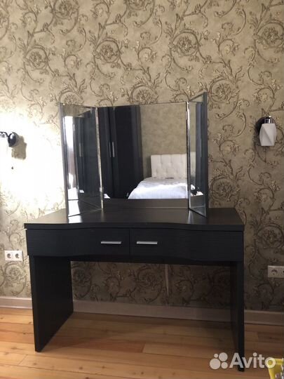 Туалетный столик с зеркалом Лазурит