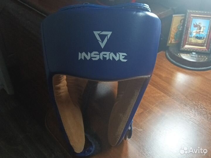 Шлем Insane