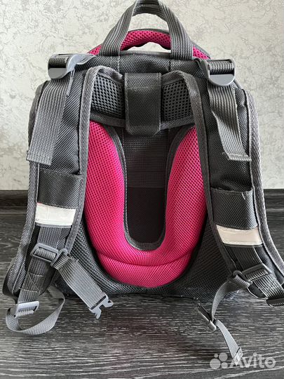 Продам школьный рюкзак