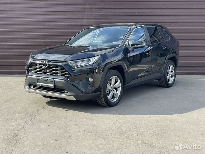 Toyota RAV4, 2023