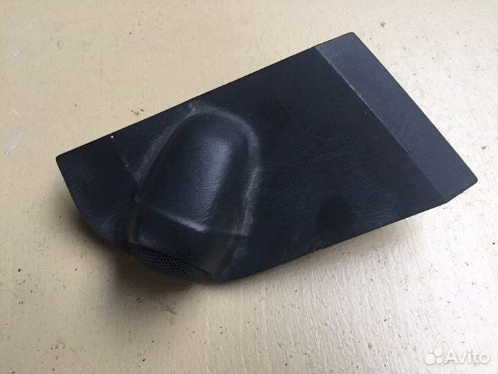 Решетка динамика передняя левая Lexus Rx300 1