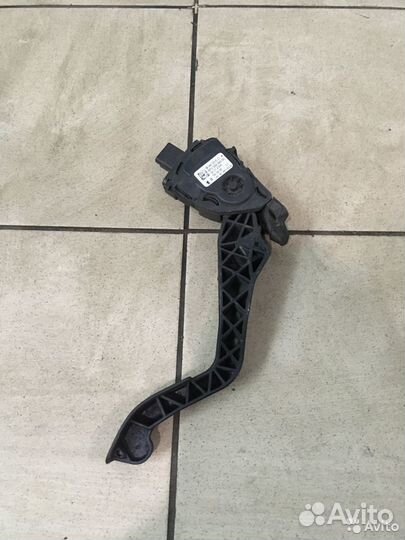 Педаль газа Citroen С2