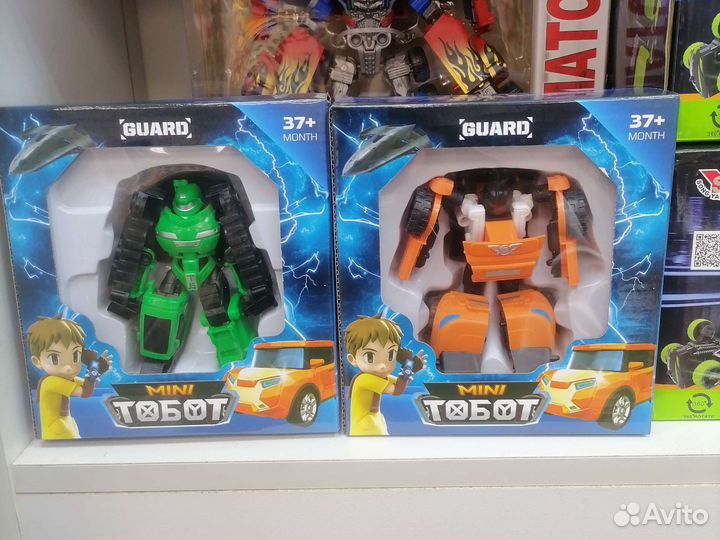 Робот трансформер тобот